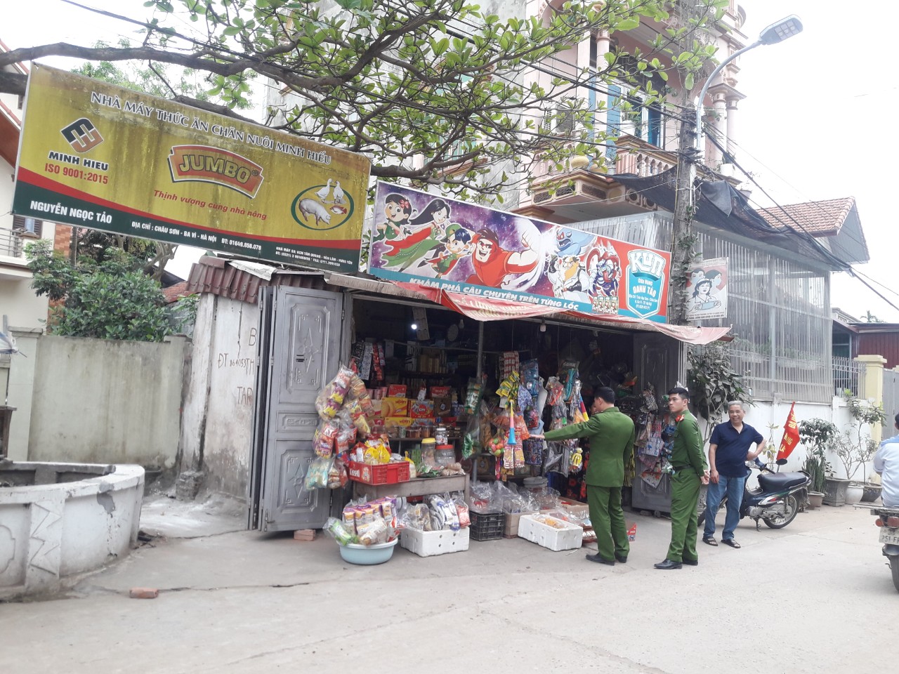 Ban chỉ đạo 197 xã Châu Sơn ra quân tuyên tuyền ATGT, trật tự đô thị trên địa bàn xã